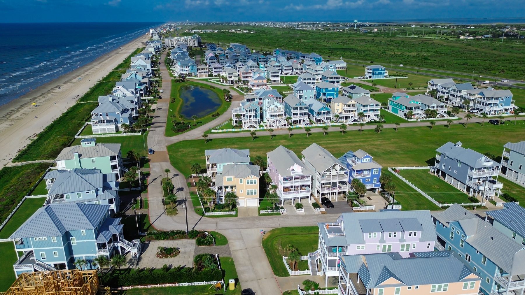 Elevated beach homes in Sea Isle Galveston on the island West End